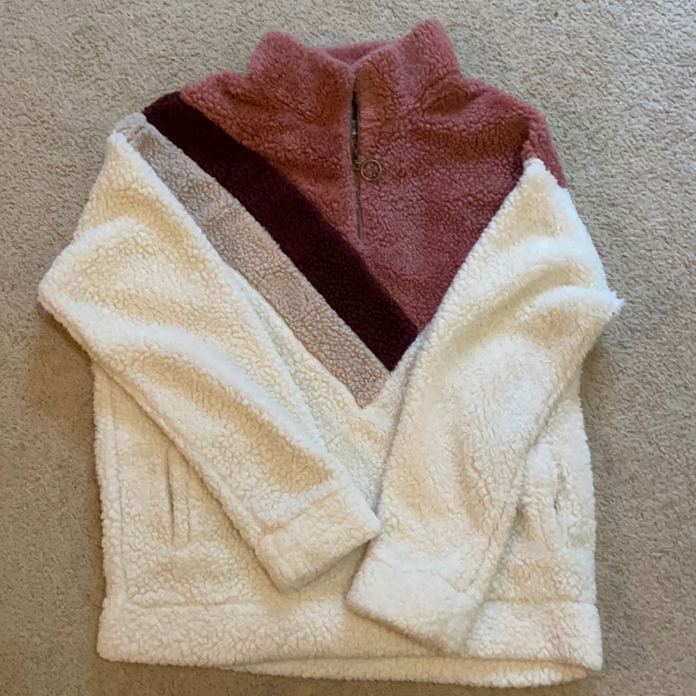 Callie Mac Pullover